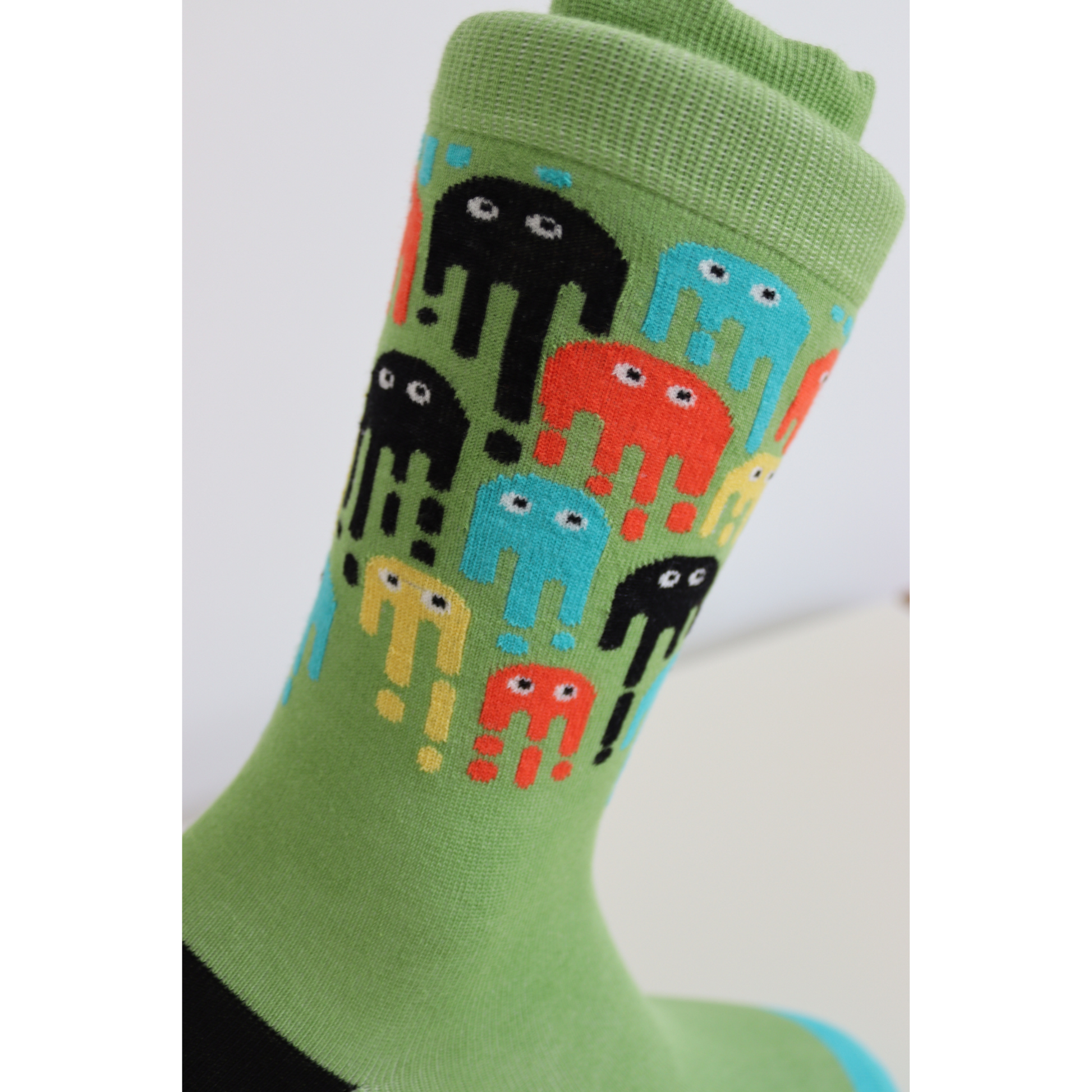 Louluu Men Pac-men Green Colour Crew Socks