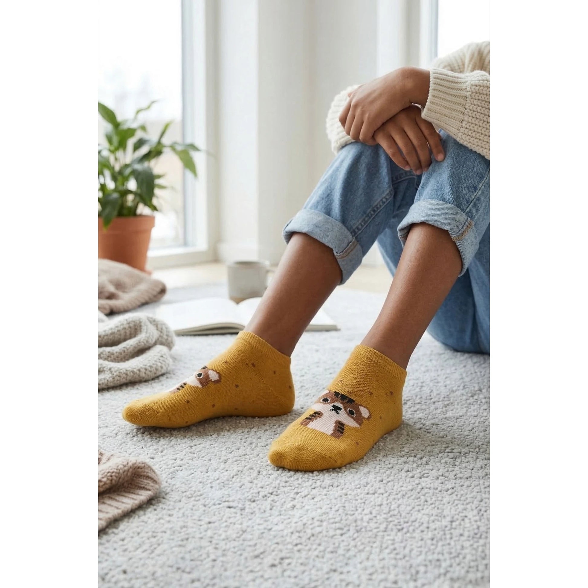 Louluu women's cotton Yellow Cat low cut socks | Louluu